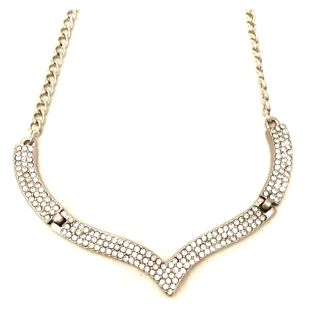 RSVP silver/rhinestone necklace